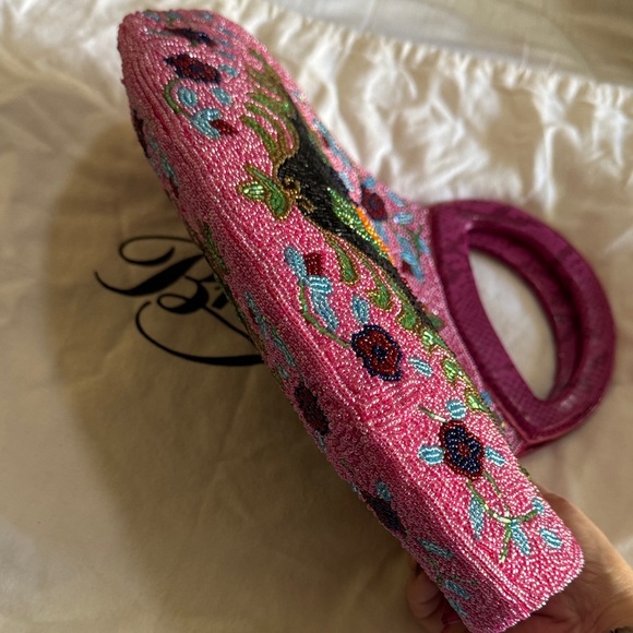 Embroidered Pink Floral Women\'s Bag